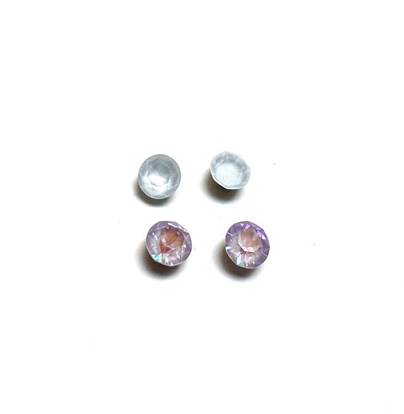 Komplekts auskari Swarovski nagliņas 1+1/ceriņkrāsa un opāla balts